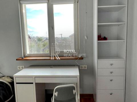 будинок за адресою Єдності вул.