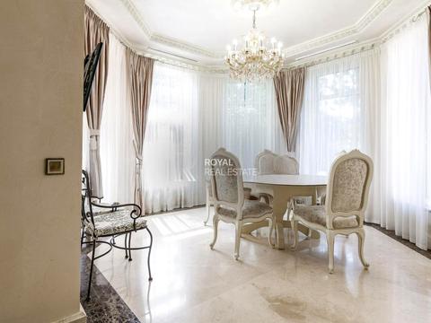 дом по адресу с. Вишенки, Золочівська, 11