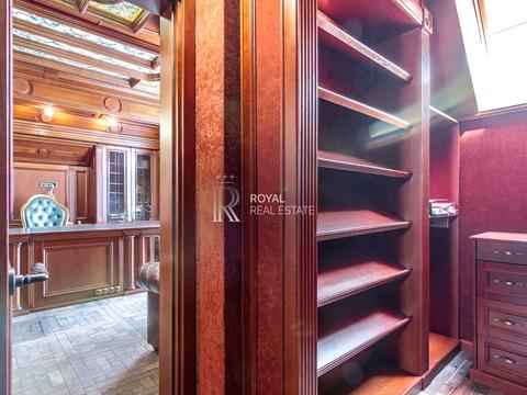 дом по адресу с. Вишенки, Золочівська, 11