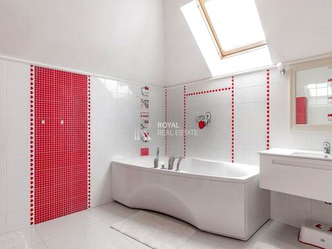 дом по адресу с. Вишенки, Золочівська, 11