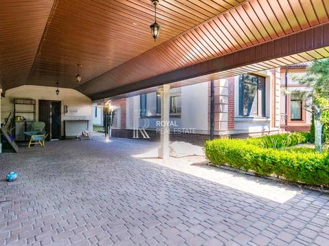 дом по адресу с. Вишенки, Золочівська, 11