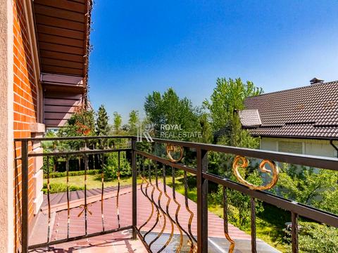 дом по адресу с. Вишенки, Золочівська, 11