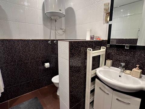 квартира по адресу Александра Мишуги ул., 12