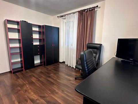 квартира по адресу Александра Мишуги ул., 12