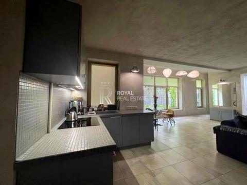 будинок за адресою Богатирська вул., 30-А