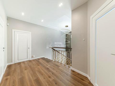 будинок за адресою Богдана Хмельницького вул., 1