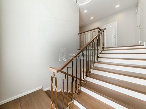 будинок за адресою Богдана Хмельницького вул., 1