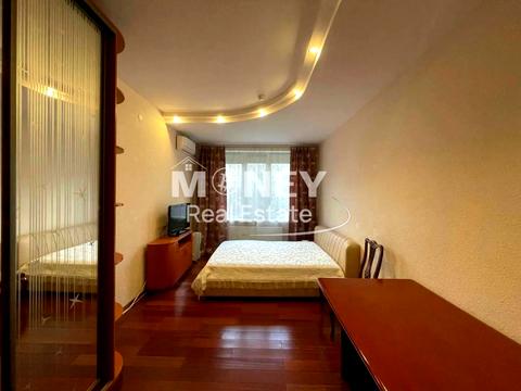 квартира по адресу Василия Тютюнника ул. (Анрі Барбюса), 5