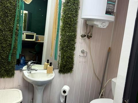 комерційна за адресою Дніпро, Олександра Поля просп. (Кірова), 64