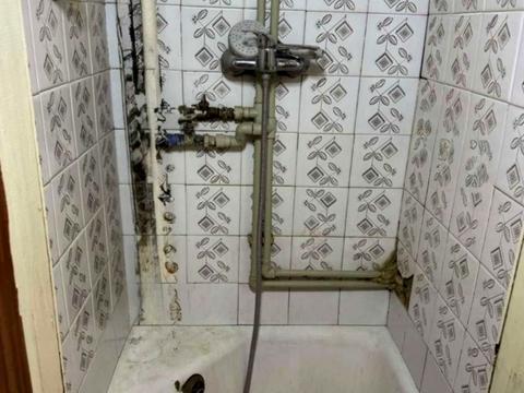 квартира за адресою Богдана Хмельницького вул., 1