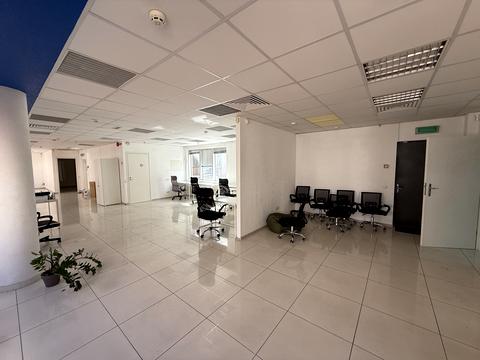 комерційна за адресою Софіївська вул., 1/2