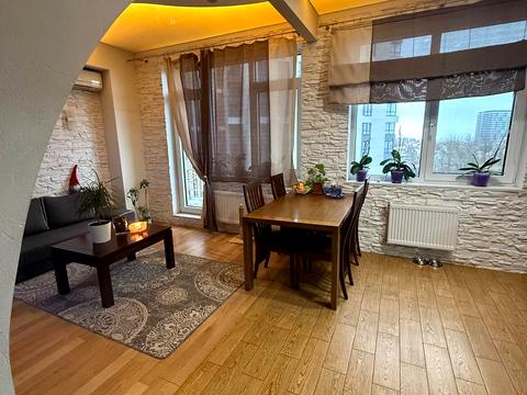 квартира за адресою Аркадійське плато вул. (Гагаринське плато), 1