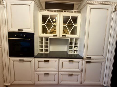 квартира за адресою Анни Ахматової вул., 15