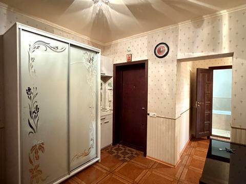 квартира за адресою Анни Ахматової вул., 15