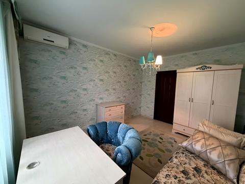 квартира за адресою Анни Ахматової вул., 15