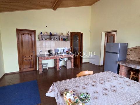 будинок за адресою Центральна, 44