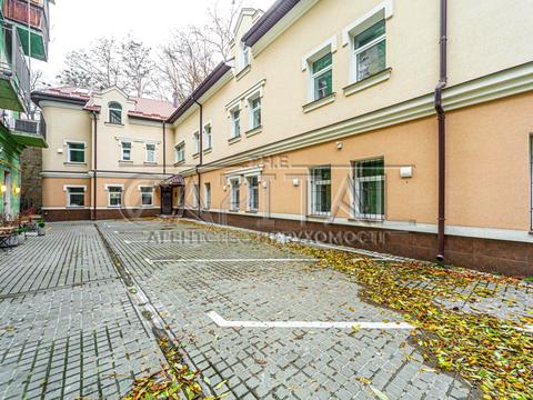 комерційна за адресою Київ, В'ячеслава Липинського вул. (Чапаєва), 66