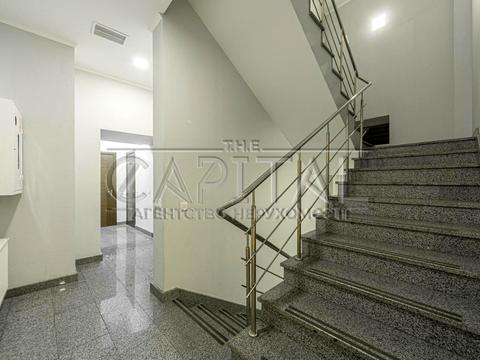 комерційна за адресою Київ, В'ячеслава Липинського вул. (Чапаєва), 66