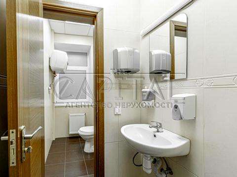 комерційна за адресою Київ, В'ячеслава Липинського вул. (Чапаєва), 66