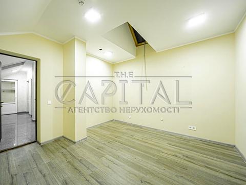 комерційна за адресою Київ, В'ячеслава Липинського вул. (Чапаєва), 66