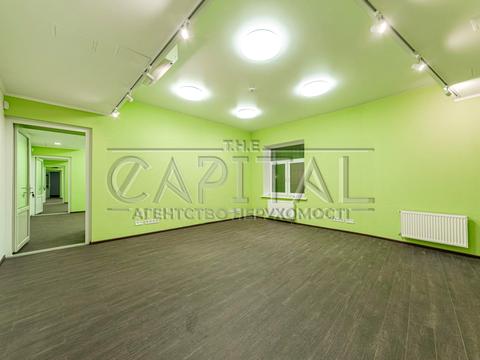 комерційна за адресою Київ, В'ячеслава Липинського вул. (Чапаєва), 66