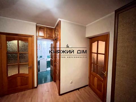 квартира по адресу Лукьяновская ул., 63