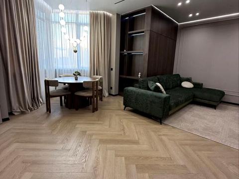 квартира за адресою Андрія Верхогляда вул. (Михайла Драгомирова), 14-А