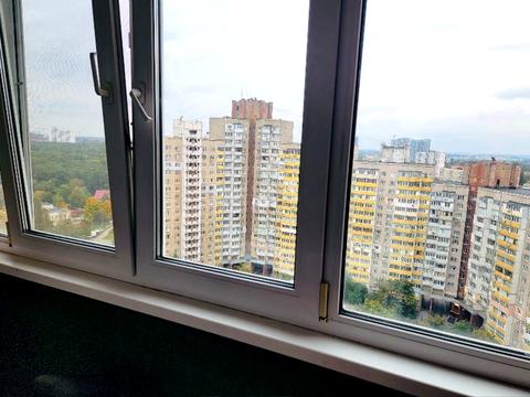 квартира за адресою Академіка Глушкова просп., 15