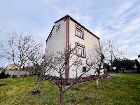 будинок за адресою с. Зимна Вода, Зелена вул.