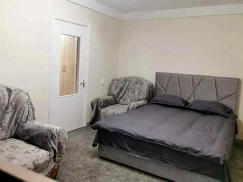 квартира за адресою Марії Приймаченко бульв. (Академіка Ліхачова), 2