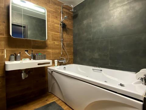 квартира за адресою Співдружності вул., 5