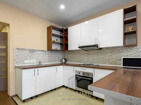 квартира за адресою Михайла Максимовича вул. (Онуфрія Трутенка), 26