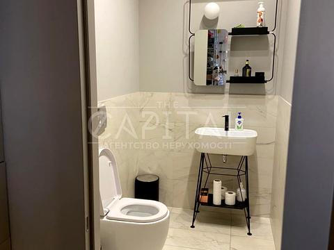 коммерческая по адресу Леси Украинки бульв., 20/22