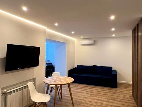 квартира по адресу Драгоманова ул., 44-А