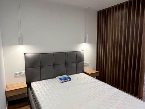 квартира по адресу Драгоманова ул., 44-А