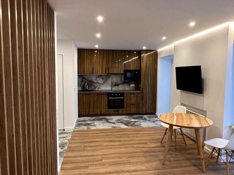 квартира по адресу Драгоманова ул., 44-А