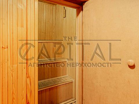 будинок за адресою смт. Козин, Затишна вул., 1