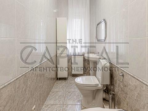 будинок за адресою смт. Козин, Затишна вул., 1