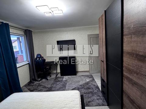 дом по адресу Ивана Франко ул. (Комунарська)