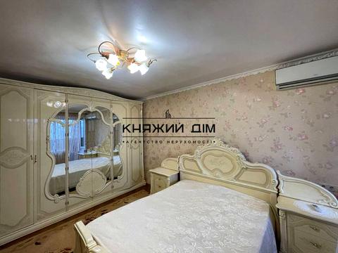 квартира за адресою Митрополита Андрея Шептицького вул. (Анатолія Луначарського), 22-В