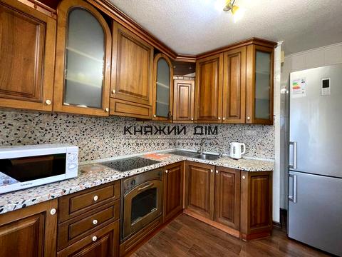 квартира за адресою Митрополита Андрея Шептицького вул. (Анатолія Луначарського), 22-В