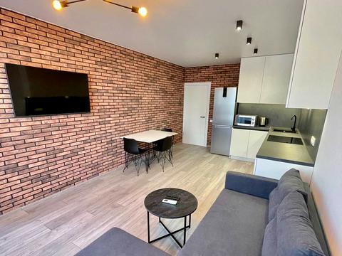 квартира за адресою Дніпровська набережна вул., 18-А