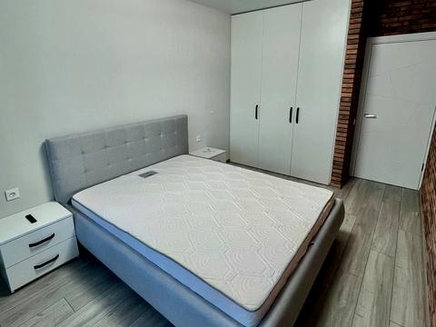 квартира за адресою Дніпровська набережна вул., 18-А