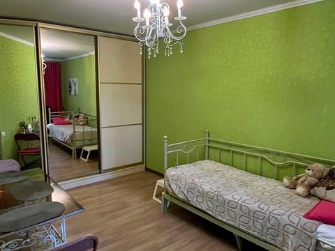 квартира за адресою Академіка Корольова вул., 6-А