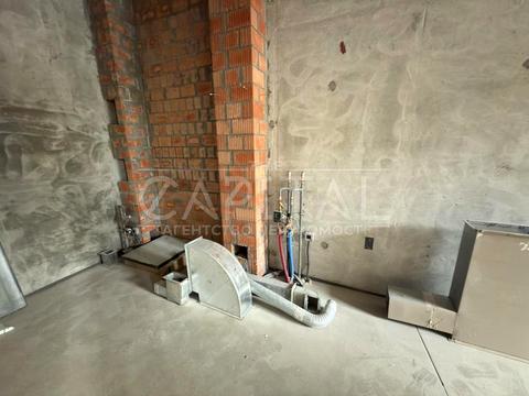 комерційна за адресою Шолуденка вул., 30