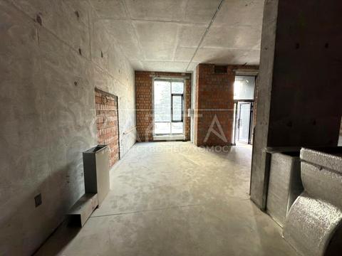 комерційна за адресою Шолуденка вул., 30