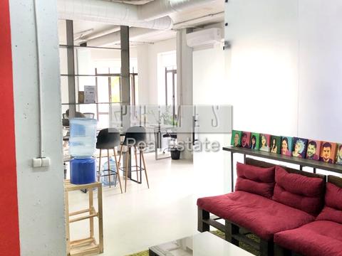 коммерческая по адресу Воздвиженская ул., 51