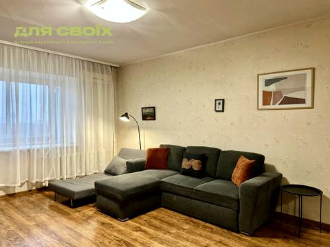 квартира за адресою Відпочинку вул., 12