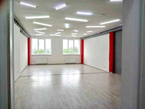 комерційна за адресою Васильківська вул., 30