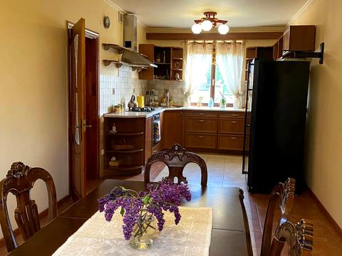 будинок за адресою с. Бірки, Польова